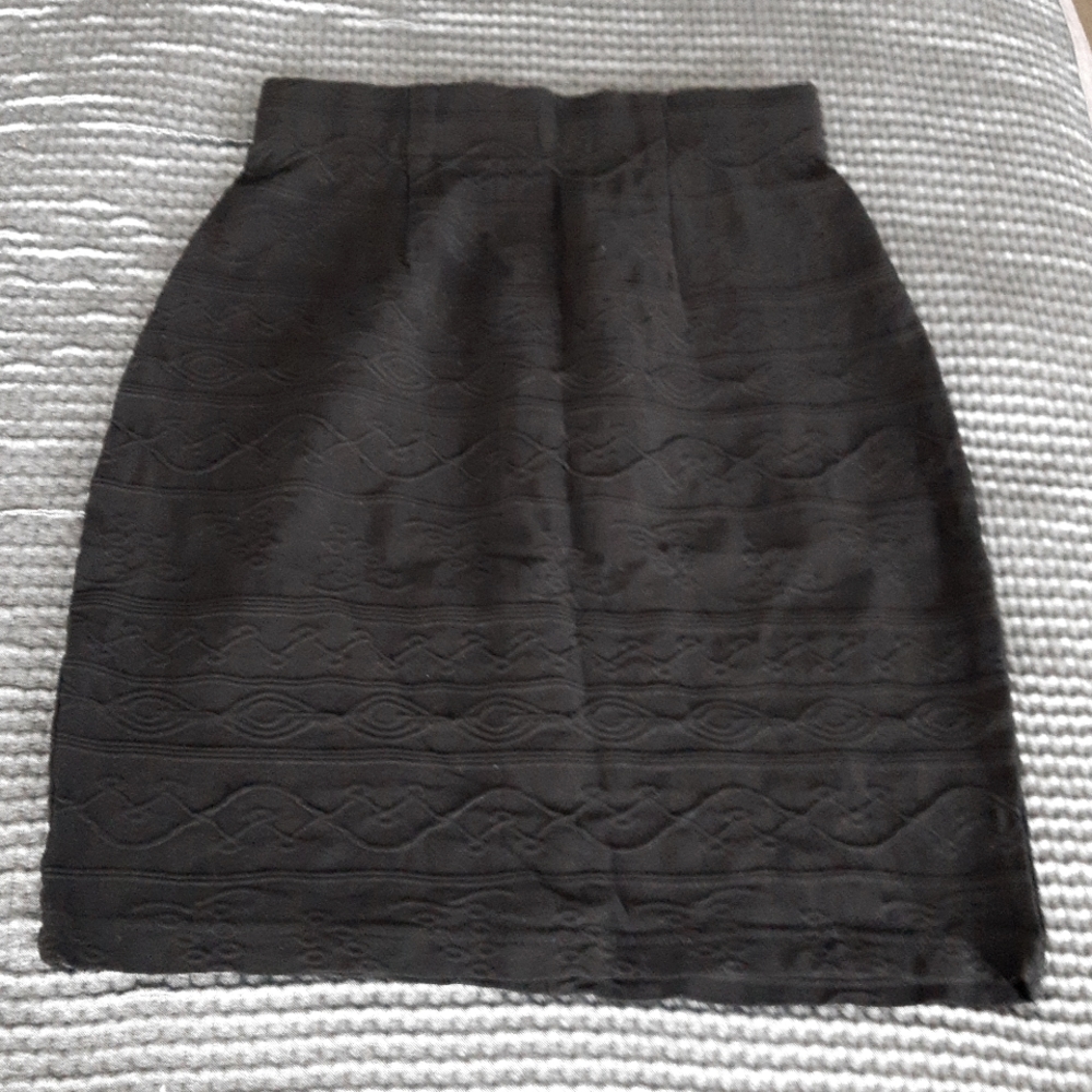 🇨🇦***Vintage black stetch skirt, made in Canada